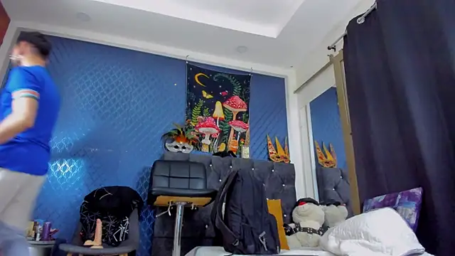 leondevereda online show from February 25, 2025, 9:24 pm