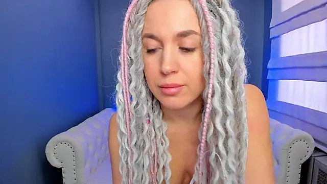 rock n roxy online show from February 14, 2025, 5:09 am