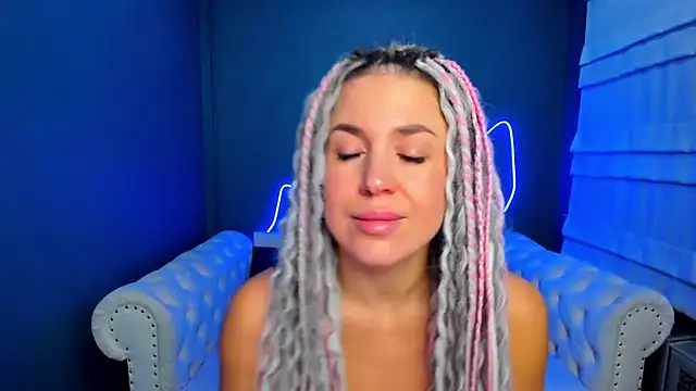 rock n roxy online show from November 8, 2025, 1:28 am