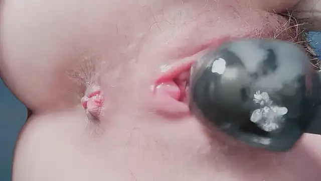 Krismil3 online show from February 23, 2025, 7:33 am