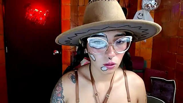 Raven  purple online show from October 17, 2025, 10:01 pm