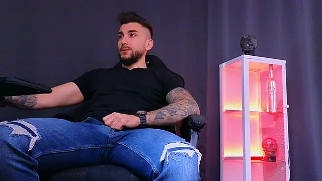 MightyAaron66 online show from February 21, 2025, 12:28 pm