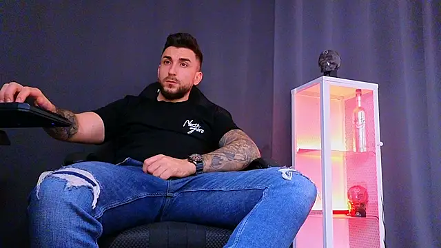 MightyAaron66 online show from March 15, 2025, 10:57 am