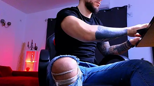 MightyAaron66 online show from January 10, 2026, 6:04 am