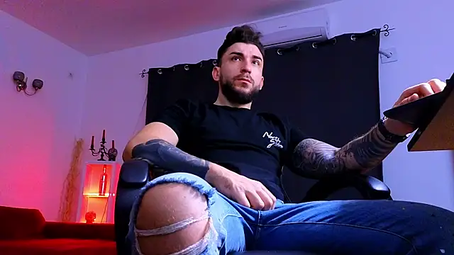 MightyAaron66 online show from January 12, 2026, 5:23 am