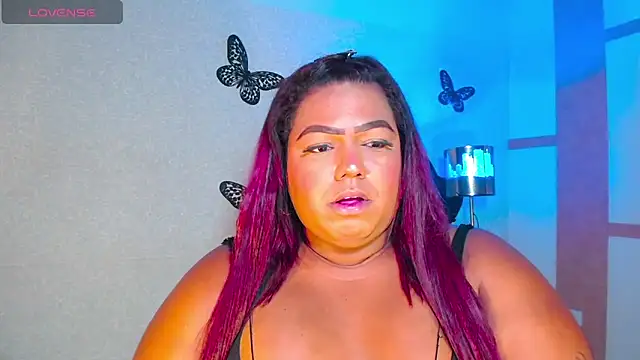 Snapshot of OpraxBellinda chatting on May 17, 2026, 2:20 am OpraxBellinda online show from May 17, 2026, 2:20 am