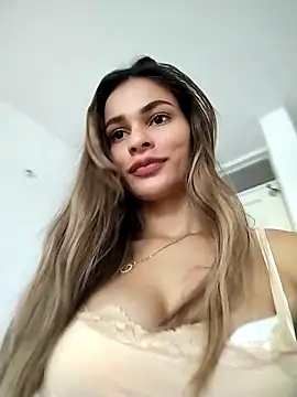 cuteluci  online show from September 28, 2025, 11:59 am