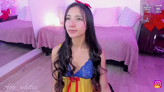 AbyWhitee online show from January 20, 2025, 4:21 am