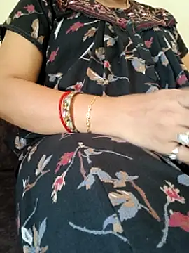 Snapshot of samitasharma chatting on March 1, 2026, 9:11 am samitasharma online show from March 1, 2026, 9:11 am