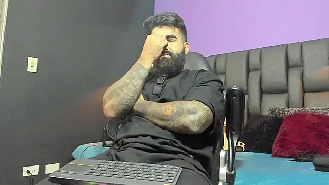 Lyon vach online show from February 11, 2026, 3:00 am