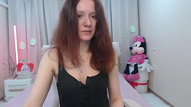 Snapshot of BarbaraStily chatting on April 8, 2026, 6:46 am BarbaraStily online show from April 8, 2026, 6:46 am