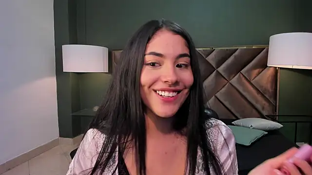 Snapshot of Mia_Elowen chatting on February 27, 2025, 1:16 am Mia Elowen online show from February 27, 2025, 1:16 am