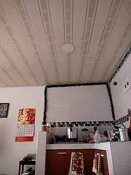 LaurenWelly  online show from January 13, 2026, 8:14 pm