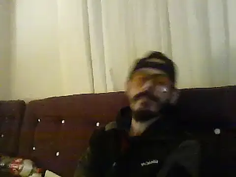 Snapshot of kallaviz chatting on December 19, 2025, 7:43 pm kallaviz online show from December 19, 2025, 7:43 pm