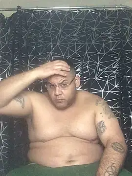 fatboyjayohh126 online show from December 26, 2024, 10:48 am