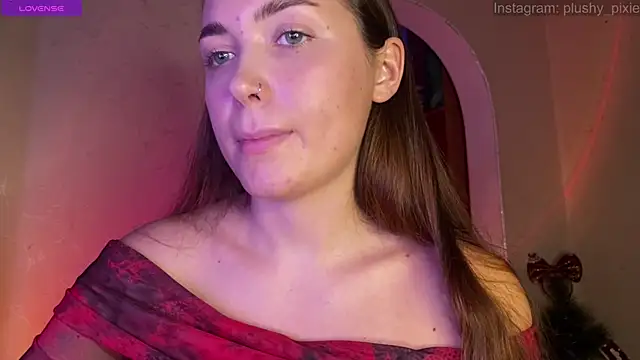 Snapshot of plushy_pixie chatting on December 7, 2024, 3:25 am plushy pixie online show from December 7, 2024, 3:25 am