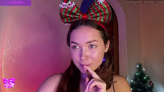 Snapshot of plushy_pixie chatting on December 13, 2024, 3:27 am plushy pixie online show from December 13, 2024, 3:27 am