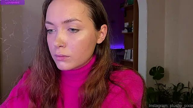 Snapshot of plushy_pixie chatting on January 11, 2025, 11:34 am plushy pixie online show from January 11, 2025, 11:34 am