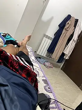 alex-riadh online show from March 10, 2026, 11:43 pm