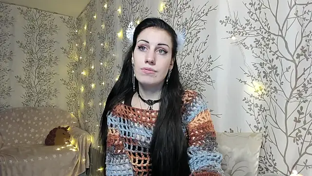 Mary0Lou online show from December 4, 2024, 3:21 pm