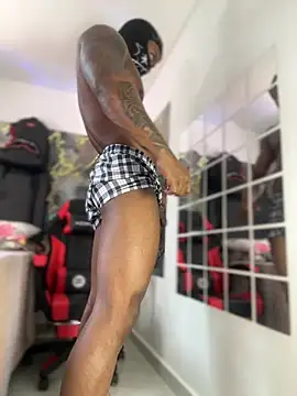 ronnie 7777 online show from May 13, 2026, 4:15 pm