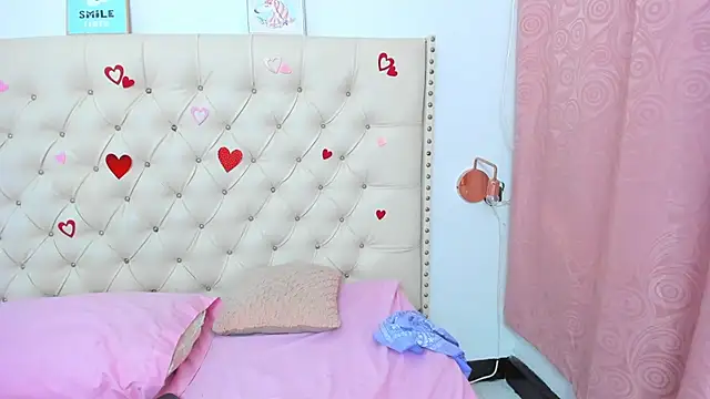 Snapshot of Kim_Eli chatting on February 15, 2025, 2:26 am Kim Eli online show from February 15, 2025, 2:26 am