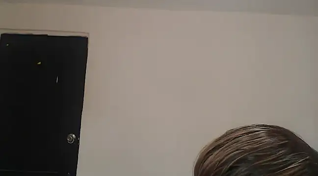 SusanLeroy online show from February 28, 2025, 1:58 pm