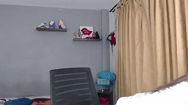 SusanLeroy online show from January 15, 2026, 10:09 am