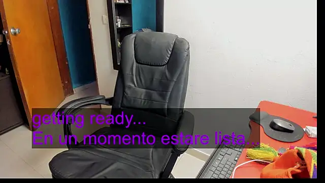 Snapshot of peanut_tangerine chatting on May 2, 2026, 11:10 pm peanut tangerine online show from May 2, 2026, 11:10 pm