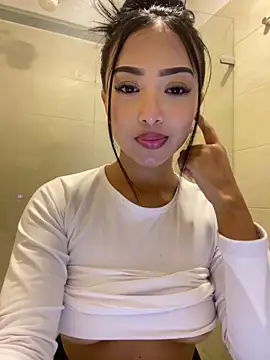 Snapshot of SOPHIACANDY19_ chatting on February 22, 2026, 9:57 pm SOPHIACANDY19 online show from February 22, 2026, 9:57 pm