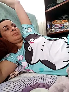 Samantha Sullivan  online show from October 27, 2025, 12:09 pm