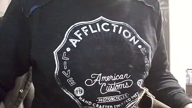 overaveragefreak4you online show from February 15, 2025, 8:00 am