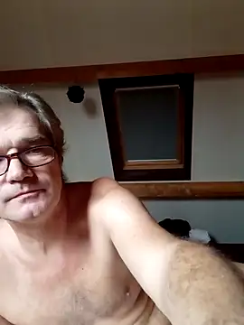 ronny51 online show from December 26, 2024, 11:43 am