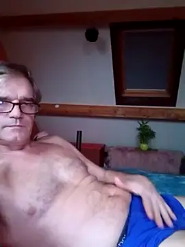 ronny51 online show from February 5, 2025, 7:29 am