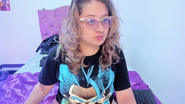 AnnieBigBoobs online show from December 15, 2025, 10:25 pm