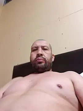 danielll2024 online show from February 11, 2026, 3:44 am