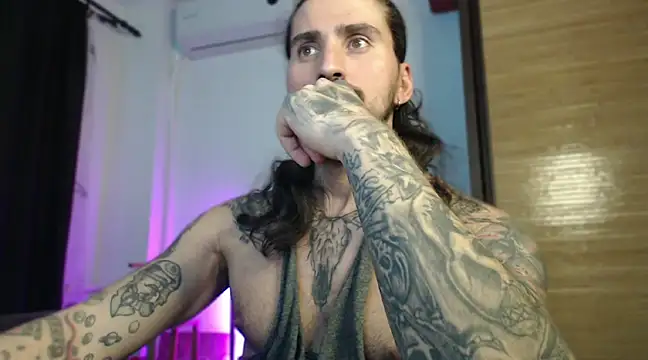 MateoHunk online show from March 14, 2025, 8:06 pm