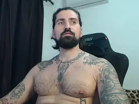 MateoHunk online show from September 17, 2025, 9:44 am