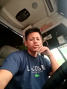 Snapshot of alexchir4 chatting on December 16, 2025, 11:21 pm alexchir4 online show from December 16, 2025, 11:21 pm