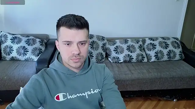 JohnnyStepBro online show from April 13, 2026, 1:27 pm