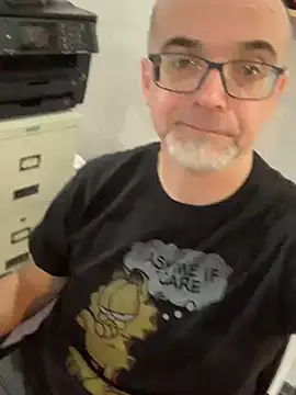 MaxVain online show from February 5, 2025, 7:53 pm