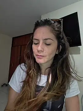 Hanny 24 online show from February 3, 2026, 7:52 pm