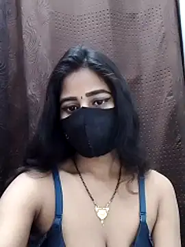 Lalisa sexy online show from March 23, 2026, 10:47 pm