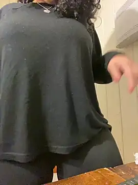 babyluna939 online show from October 5, 2025, 8:51 pm