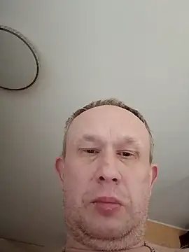 Snapshot of X46x chatting on September 14, 2025, 4:44 am X46x online show from September 14, 2025, 4:44 am