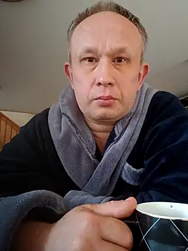 Snapshot of X46x chatting on October 26, 2025, 5:46 am X46x online show from October 26, 2025, 5:46 am