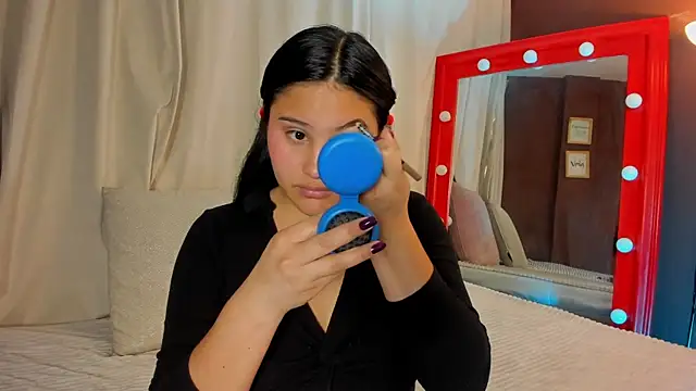 Little Ivy online show from February 5, 2026, 7:18 pm