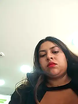 Snapshot of DULCE__26 chatting on February 10, 2025, 2:16 pm DULCE  26 online show from February 10, 2025, 2:16 pm