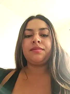 Snapshot of DULCE__26 chatting on February 18, 2025, 7:19 pm DULCE  26 online show from February 18, 2025, 7:19 pm