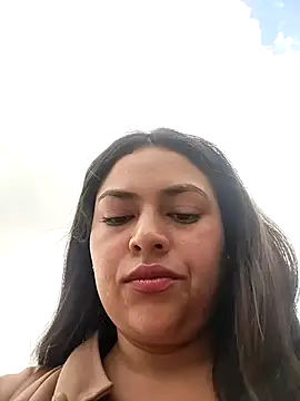 Snapshot of DULCE__26 chatting on February 26, 2025, 4:14 pm DULCE  26 online show from February 26, 2025, 4:14 pm